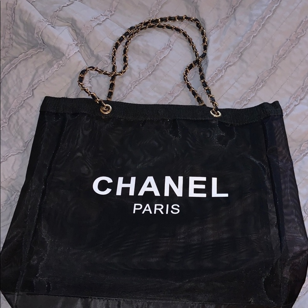 CHANEL shopping tote / purse